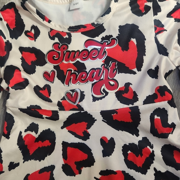 ❤️ Brand-New Sweet Heart Dress - Picture 3 of 3